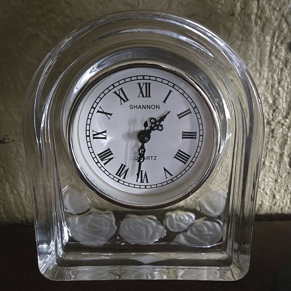 Clear Glass Mantel Clock with Roses